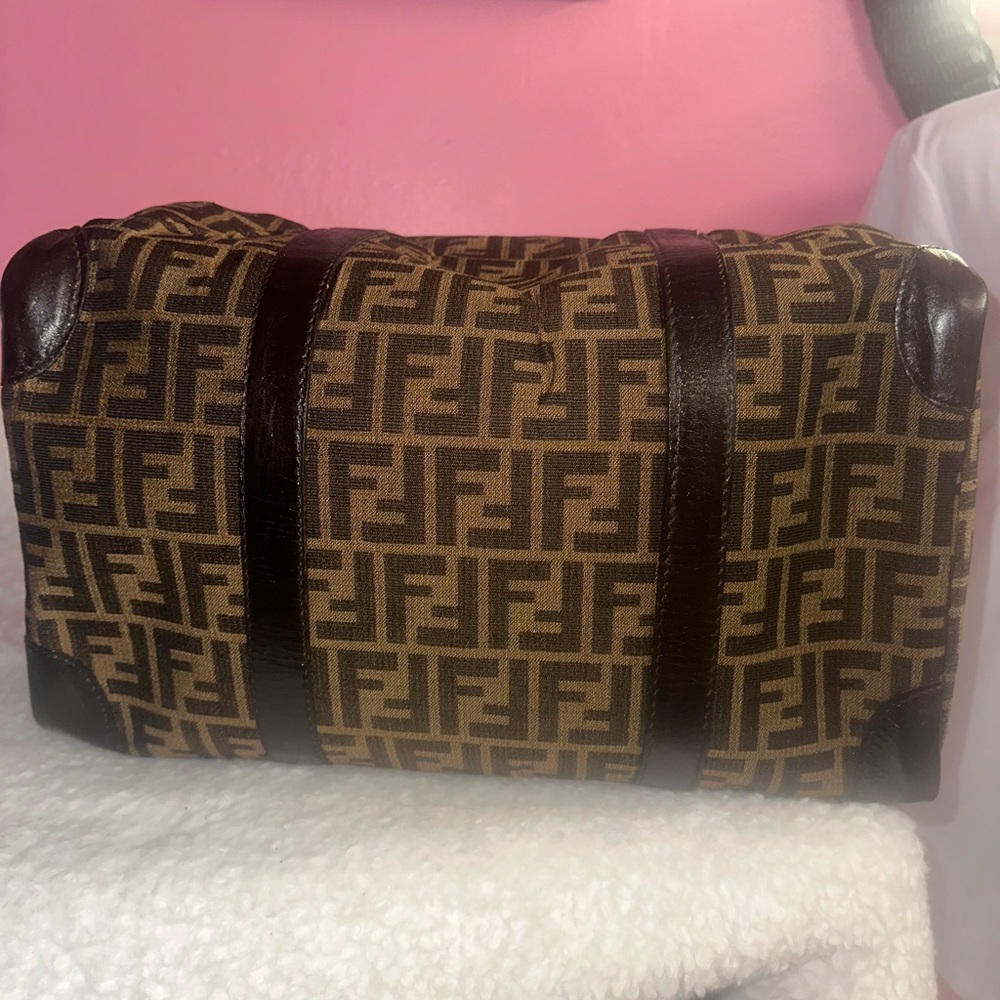 Fendi - Picture 9 of 16